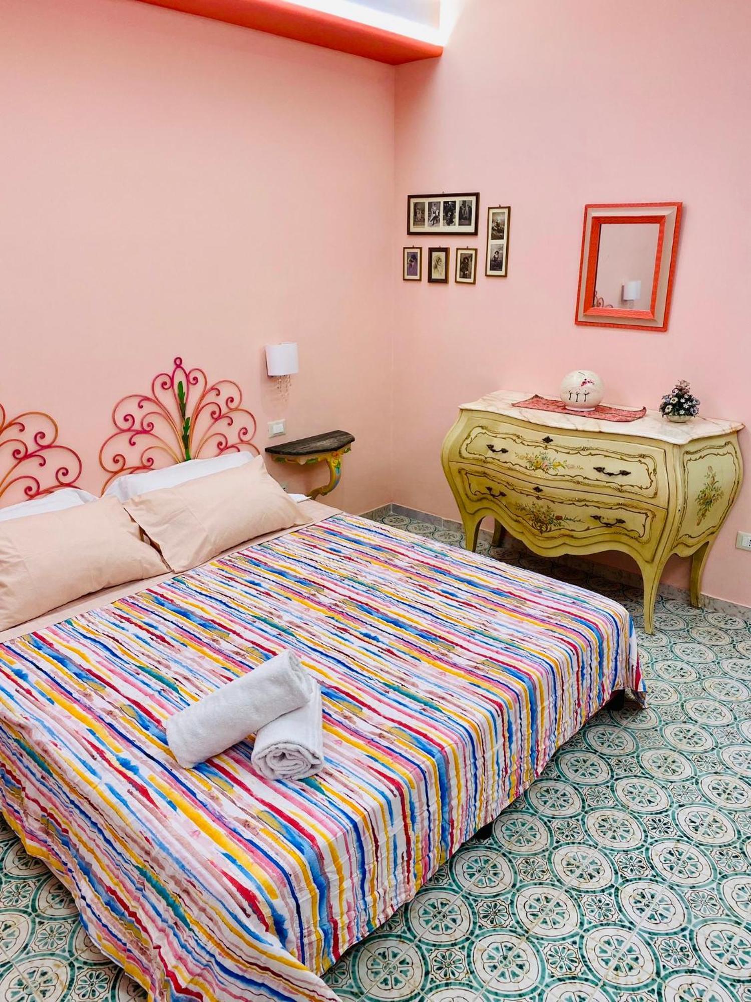 Yourhome - Maison Nicole & Marie Sorrento Buitenkant foto